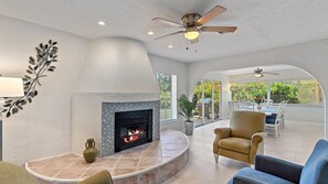 House, 4 Bedrooms | Living area | Smart TV - Paradise Palace 4 Bedroom Home by RedAwning (Sarasota)