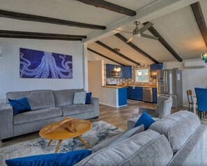 House, 4 Bedrooms | Living area - Broadkill Beach Home At Private Beach 4 Bedroom Home by Redawning (Milton)