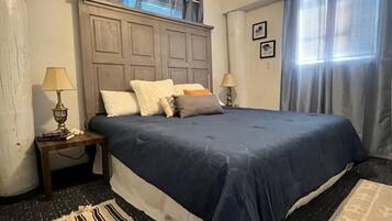 4 bedrooms, iron/ironing board, free WiFi