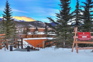 Property grounds - Mountain Thunder Lodge 5104 Condo by RedAwning (Breckenridge)