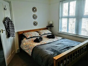 3 soverom, strykejern/-brett, wi-fi og sengetøy