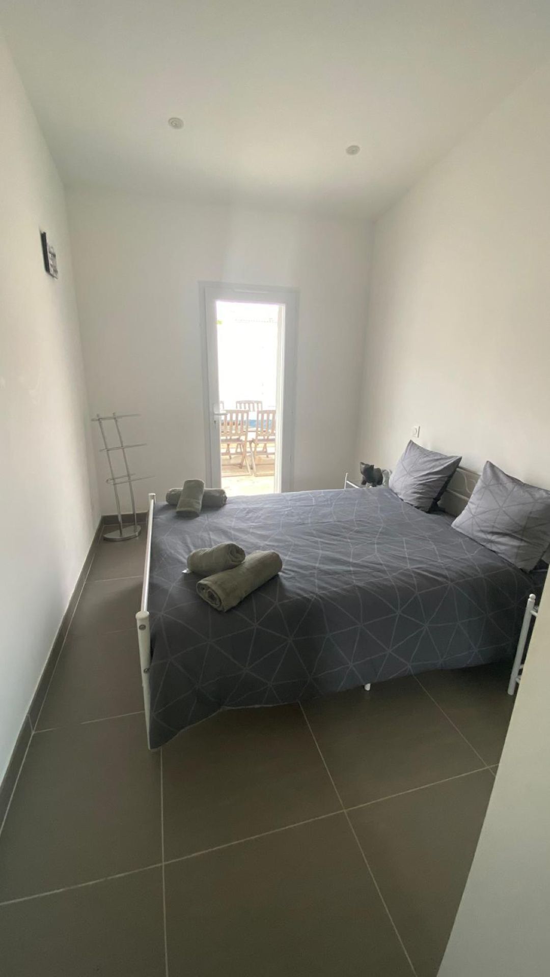 3 chambres, fer et planche à repasser, Wi-Fi gratuit