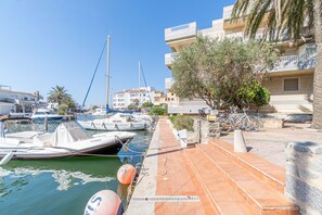 Marina - 403-Beautiful flat with canal view  (Empuriabrava)