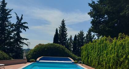 Apartment with Swimming Pool and Tennis