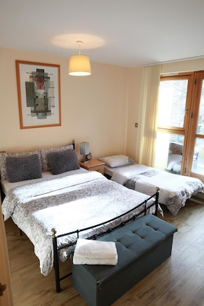 Departamento | 2 habitaciones, tabla de planchar con plancha y wifi gratis 