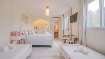 Ropa de cama de alta calidad y minibar