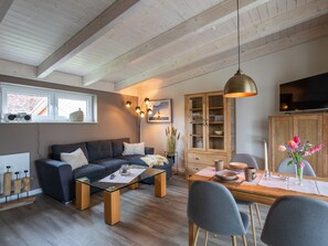 TV - Ankerplatz by Interhome (Wingst)