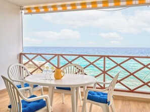 Outdoor dining - Blue Neptuno by Interhome (Puerto De Santiago)