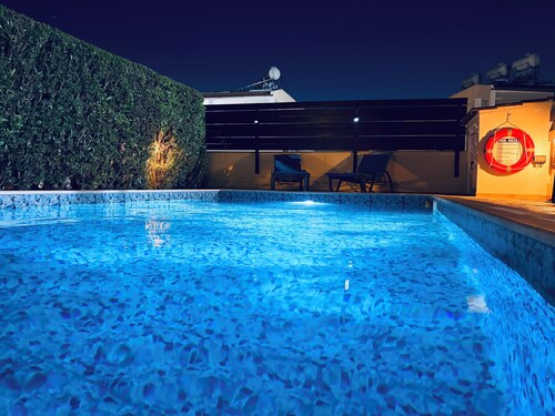 Two Bedroom Semi-Detached House with Private Pool, A/C, WIFI in Kato Paphos