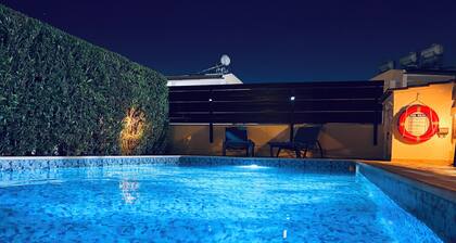 Two Bedroom Semi-Detached House with Private Pool, A/C, WIFI in Kato Paphos