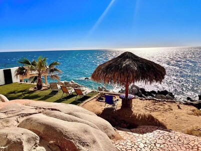 Ocean front Paradise