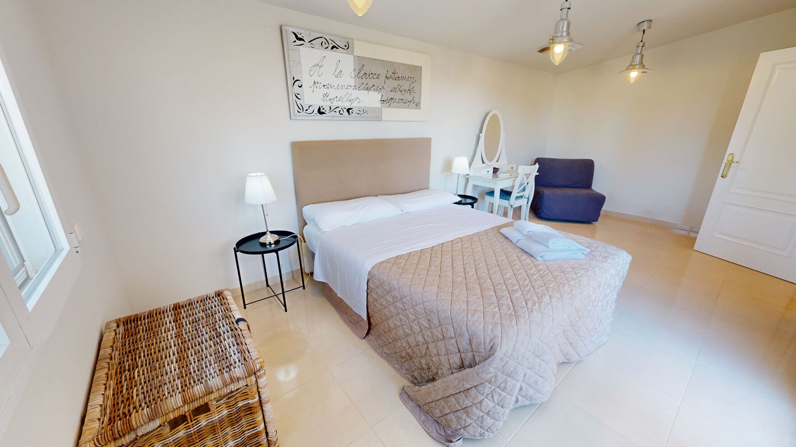4 bedrooms, iron/ironing board, free WiFi, bed sheets