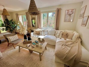 Smart TV, fireplace - Villa Julien (Gassin)