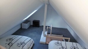 2 sovrum, strykjÀrn/strykbrÀda, wi-fi och sÀngklÀder