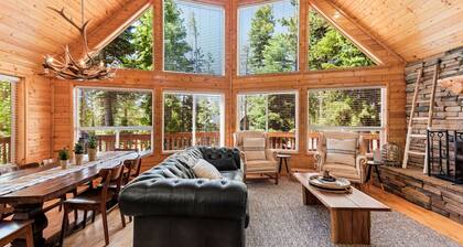 Mallard Manor - Hot Tub!
