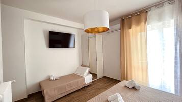 1 camera, Wi-Fi, lenzuola