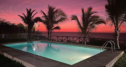 Beach House in Vichayito - Mancora with Stunning Ocean Views