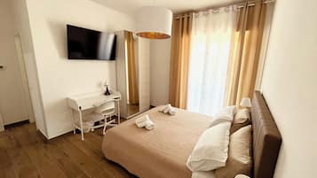 1 camera, Wi-Fi, lenzuola