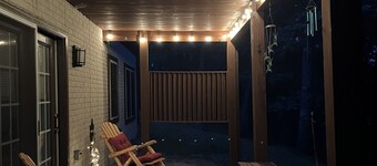 Cabin bungalow apartment in the basement