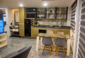 Superior Room | Private kitchen | Fridge, microwave, stovetop, coffee/tea maker - The Lu'um House (Tuxtla Gutierrez)
