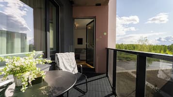 Appartement Premium, 1 chambre, non-fumeur, vue cour intérieure | Terrasse/Patio