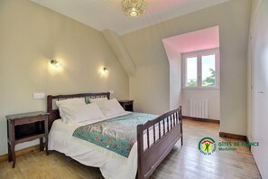 4 habitaciones, cuna de viaje, wifi gratis y ropa de cama 