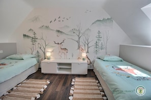 2 habitaciones, tabla de planchar con plancha y wifi gratis 