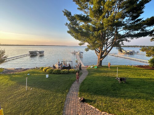 Beautiful lake home on the sandy south shores of Pelican Lake.