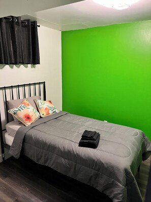 7 bedrooms, in-room safe, iron/ironing board, free WiFi