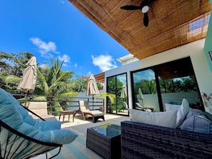 Terrace/patio - Beautiful Akumal two bedroom townhouse with private plunge pool (Akumal)