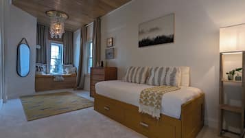 4 chambres, fer et planche à repasser, lit parapluie, Wi-Fi gratuit