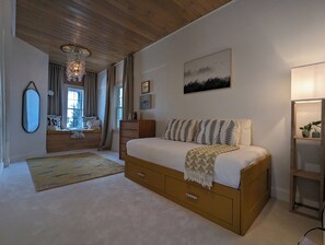 4 soveværelser, strygejern/strygebræt, weekendseng, gratis Wi-Fi