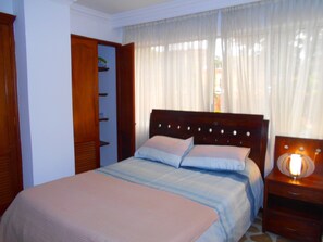 1 Schlafzimmer, Bügeleisen/Bügelbrett, WLAN, Bettwäsche