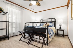 4 chambres, bureau, fer et planche à repasser, Wi-Fi gratuit