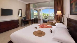 Unclassified image, 2 of 7, button - Presidential Suites (Puerto Plata)