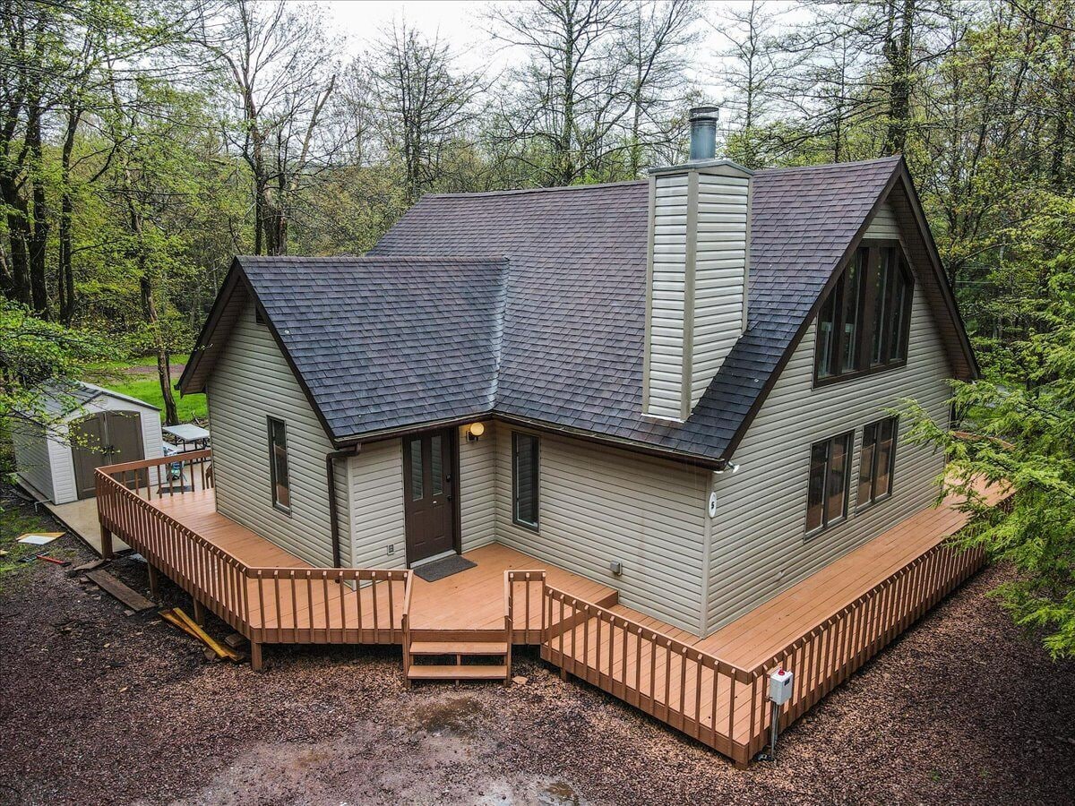 Nature Embrace 4BR Cottage w/ Lake Harmony Views