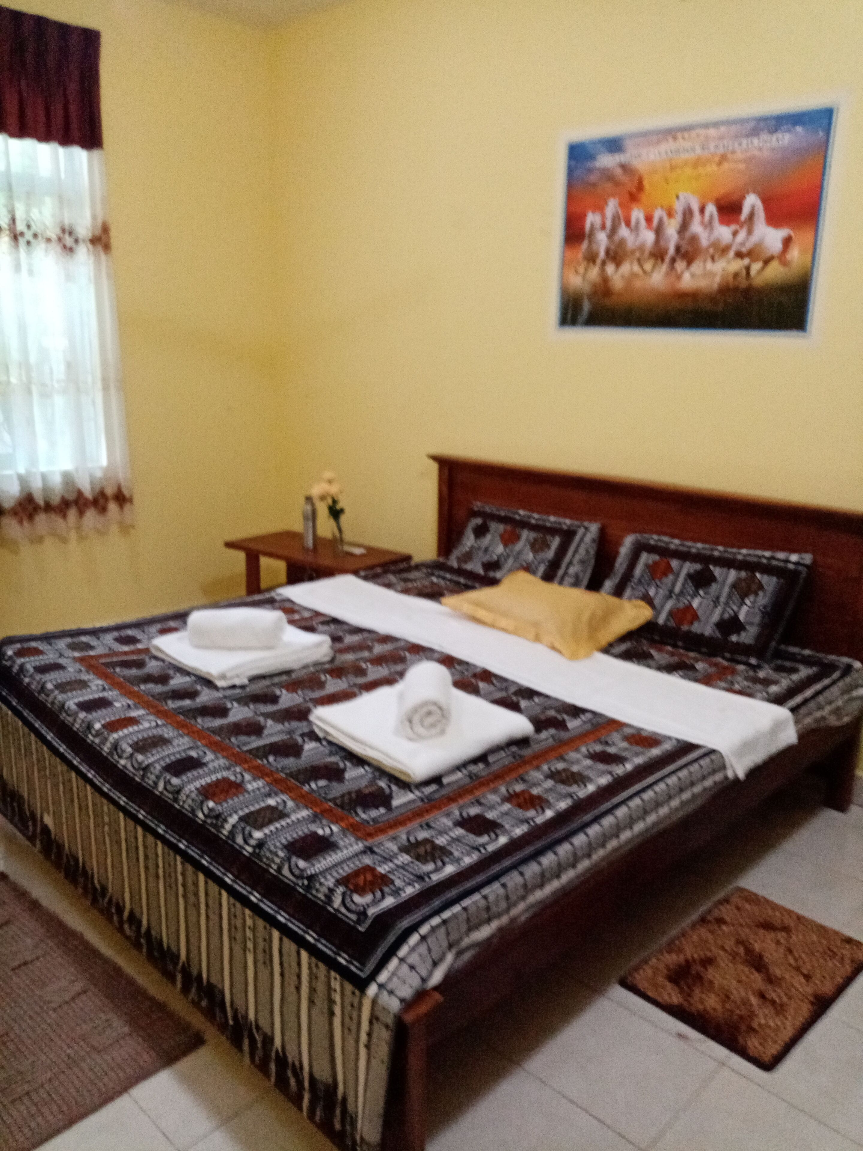 3 bedrooms, WiFi, bed sheets