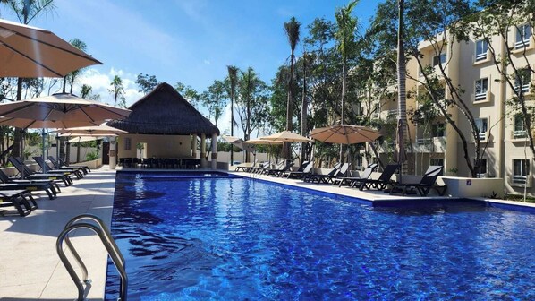 Alberca al aire libre 