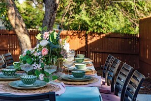 Outdoor dining