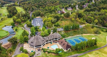 2 Bedroom Villa inside StoneBridge Village by Ledgestone Golf Course
