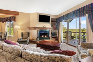 Smart TV, fireplace, DVD player