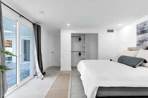 6 bedrooms, iron/ironing board, free WiFi, bed sheets