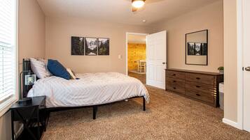 2 bedrooms, in-room safe, travel crib, free WiFi