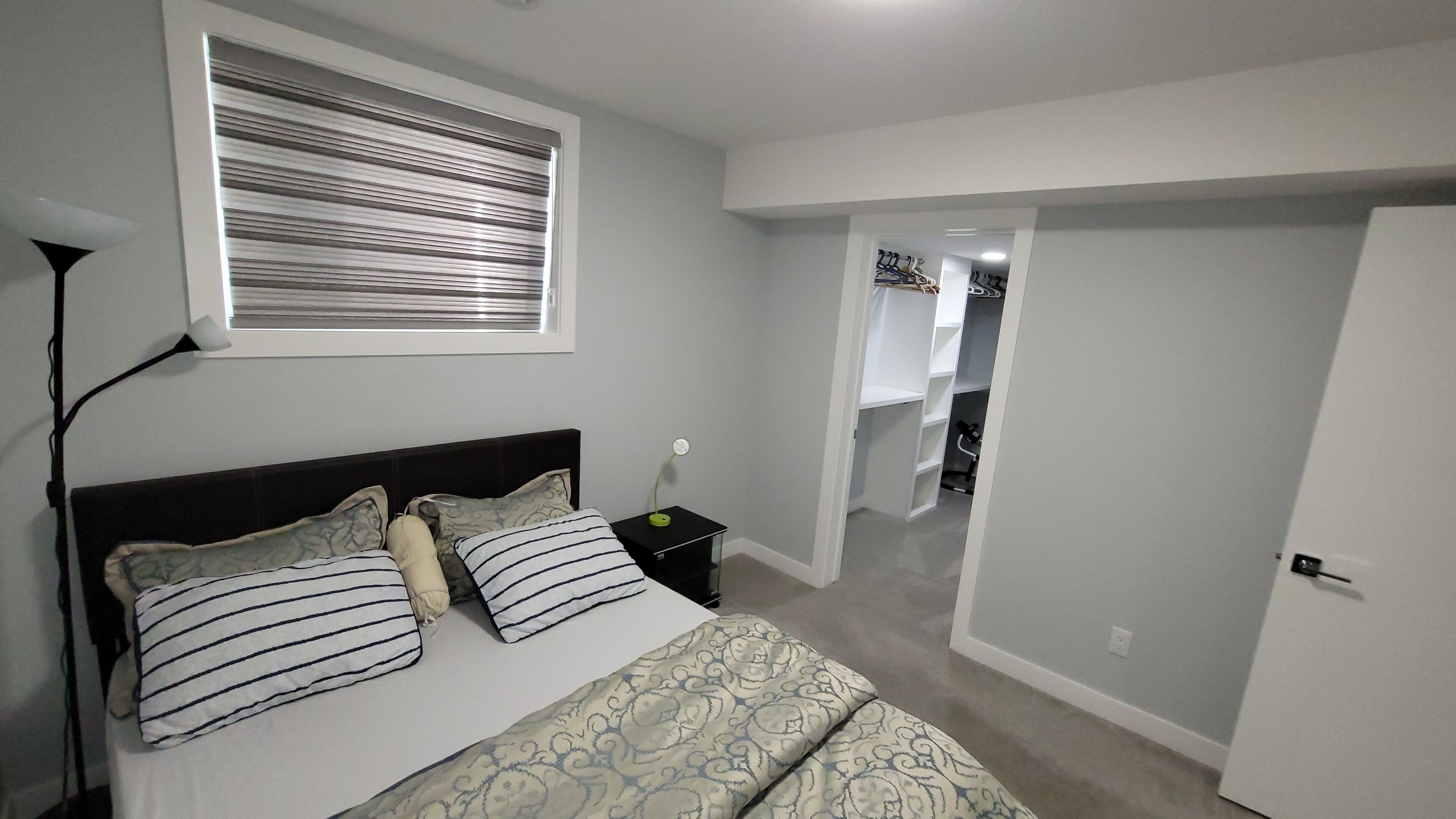 Luxurious Home Away From Home With Ac In A Quiet & Clean Neighborhood Just 4 U - Alberta