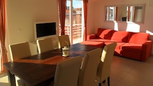 Unclassified image, 2 of 13, button - Apartments Edita - Terrace With sea View and Sunchaires (Tisno)