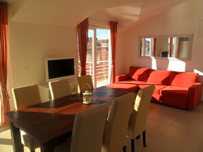 Leilighet, røyk | 3 soverom