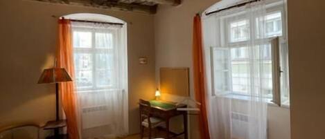 1 soveværelse, strygejern/strygebræt, Wi-Fi, sengetøj