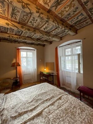 1 bedroom, iron/ironing board, WiFi, bed sheets - 1 Bed Flat - Sleeps 2 - Pets - Wifi (Praha)