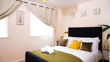 1 bedroom, iron/ironing board, WiFi, bed sheets