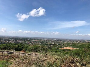 Miscellaneous - no longer available please (Accra)